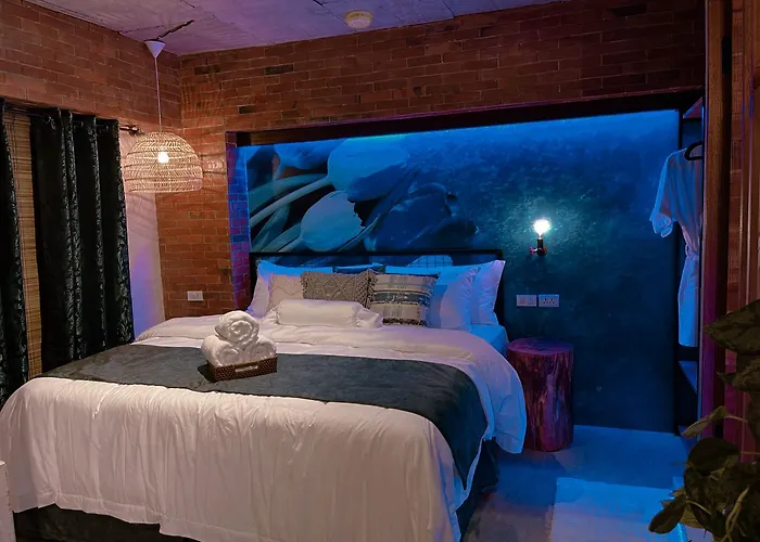 Aparthotel Blue Tulip - With Jacuzzi 4*
